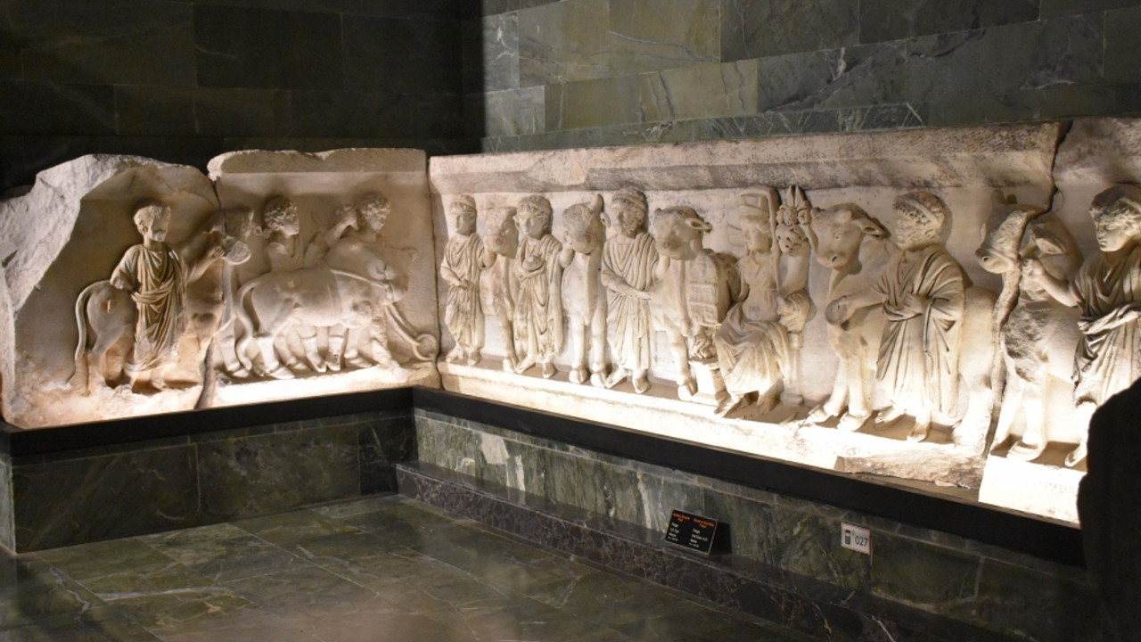 Antalya'da geçen yıl envanterlik 1138 tarihi eser gün yüzüne çıkarıldı