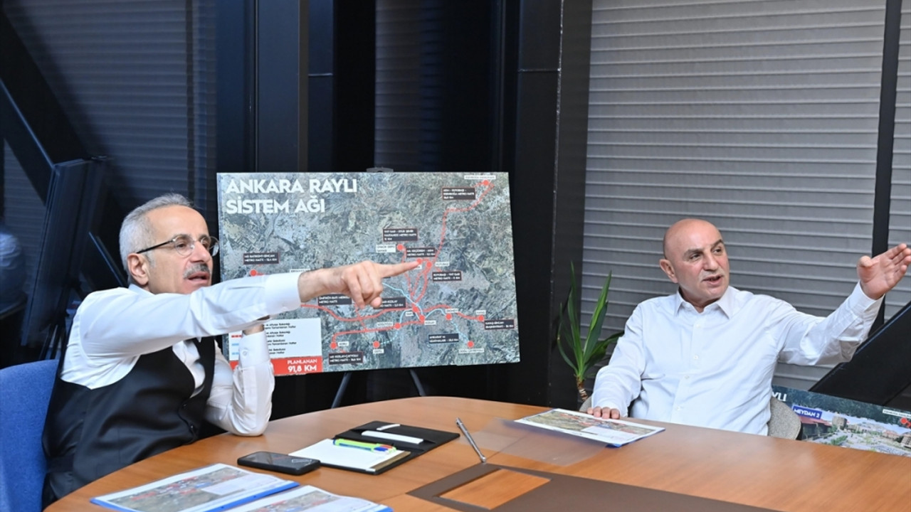 Bakan Uraloğlu, Cumhur İttifakı'nın Ankara Büyükşehir Belediye Başkan adayı Altınok ile görüştü: