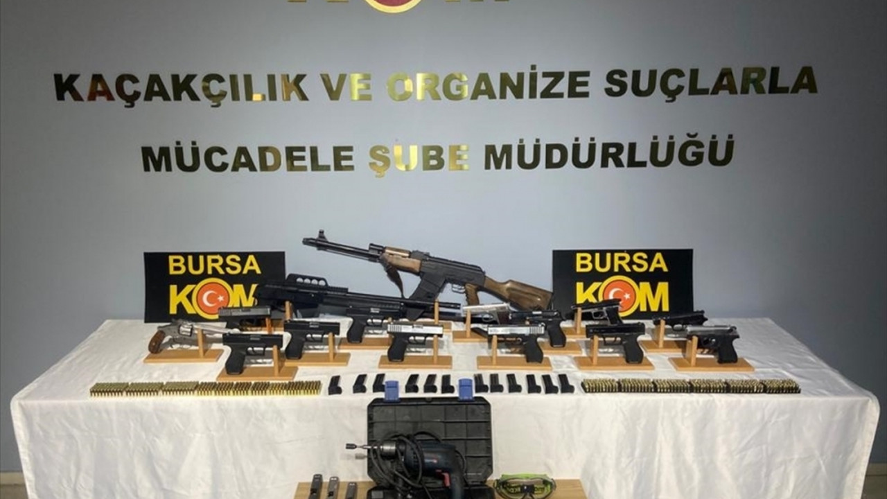 Bursa'da kaçak silah imal eden 2 şüpheli yakalandı