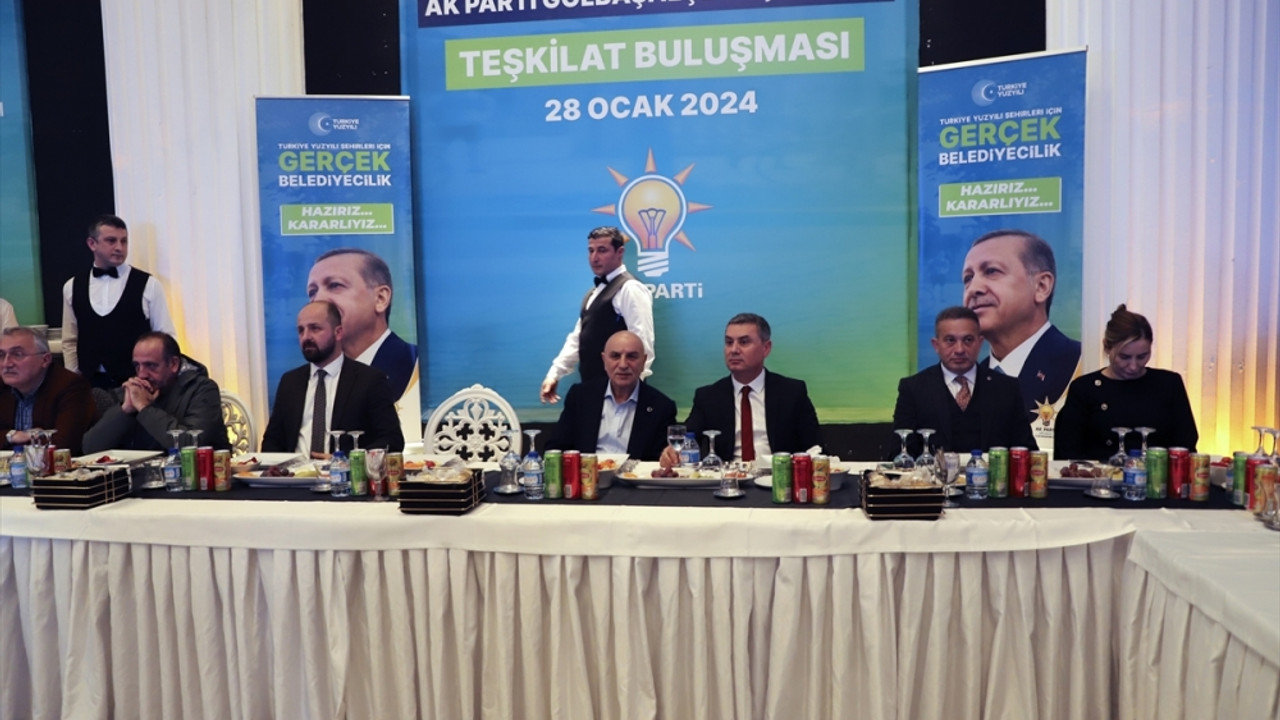 Cumhur İttifakı'nın ABB Başkan adayı Altınok, Gölbaşı Teşkilat Buluşması'na katıldı:
