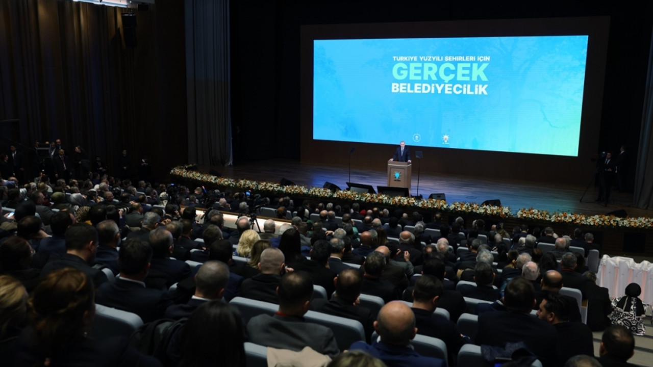 Cumhurbaşkanı Erdoğan, AK Parti Kongre Merkezi'nin açılışını yaptı:
