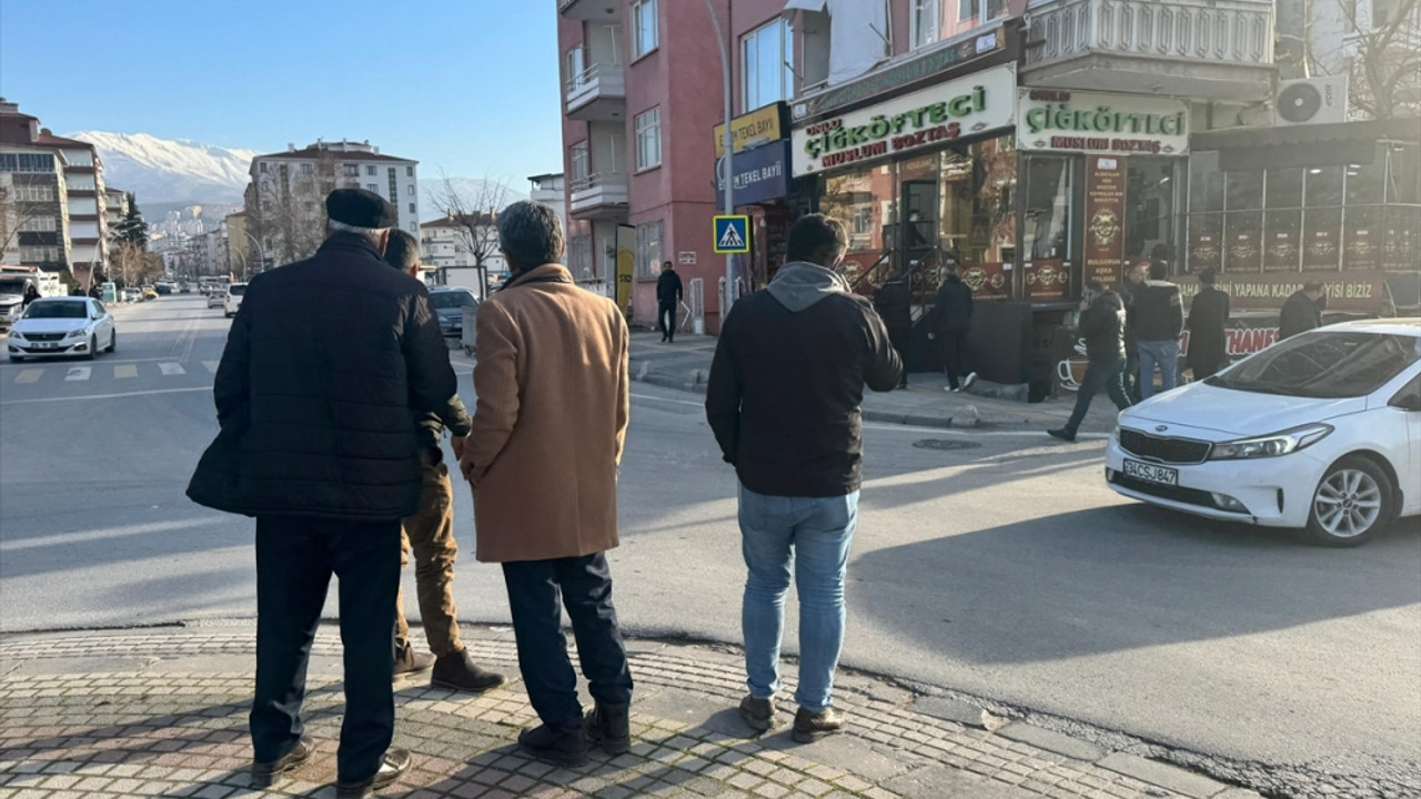 GÜNCELLEME - Malatya'da 5,2 büyüklüğünde deprem