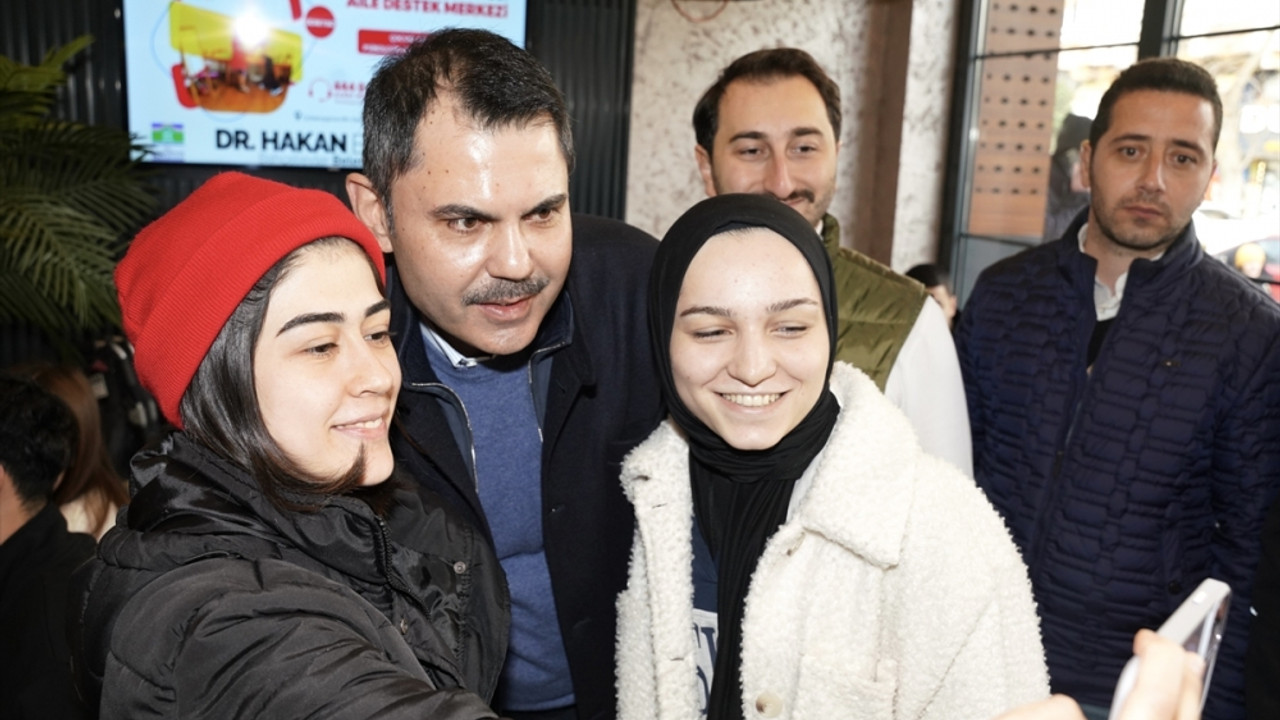 İBB Başkan Adayı Kurum, Bahçelievler Belediyesi Sosyal Tesisleri'ni ziyaret etti