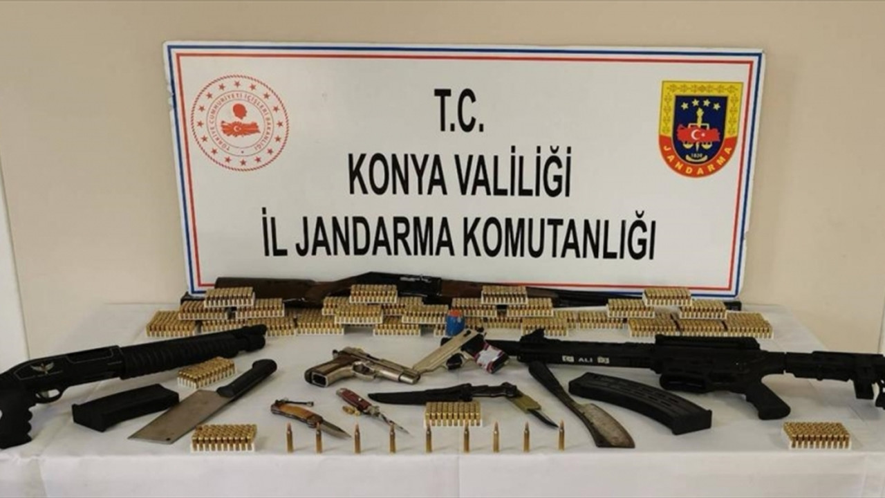 Konya'da silah ve mühimmat kaçakçılığı operasyonunda 3 şüpheli yakalandı