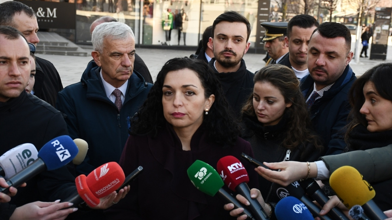Kosovalı liderler, ülkede Sırp dinarının yasaklanması konusunda kararlı
