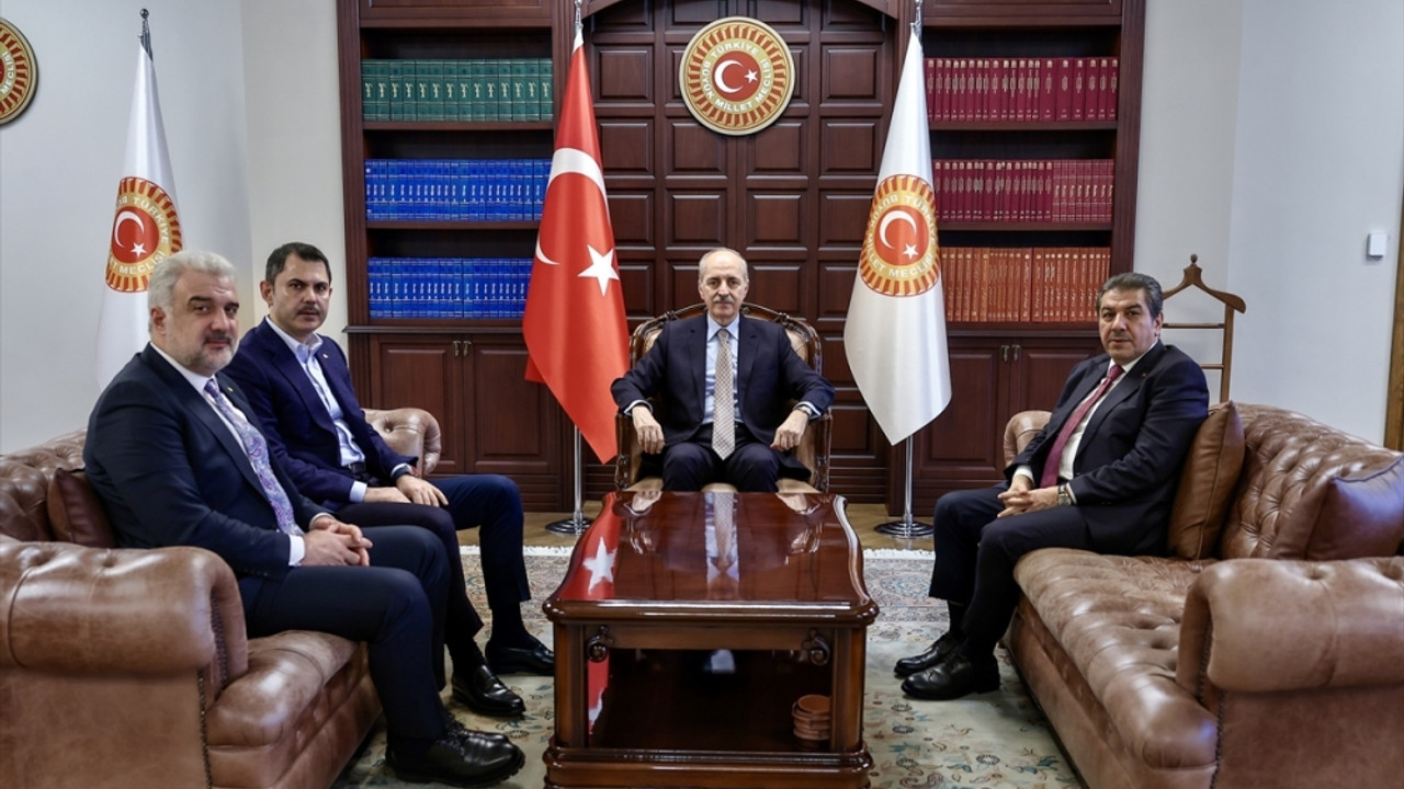 TBMM Başkanı Kurtulmuş, İBB Başkan Adayı Kurum'u kabul etti