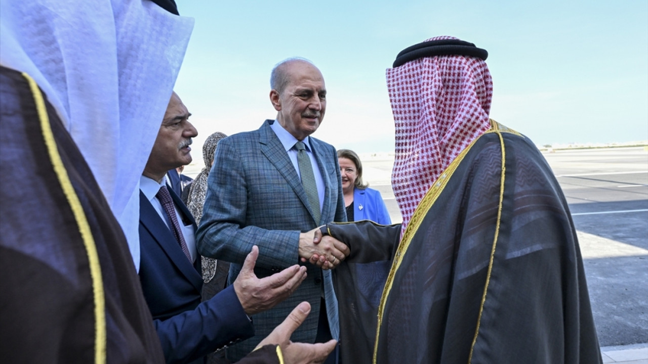 TBMM Başkanı Kurtulmuş, resmi temaslarda bulunmak üzere Bahreyn'e gitti