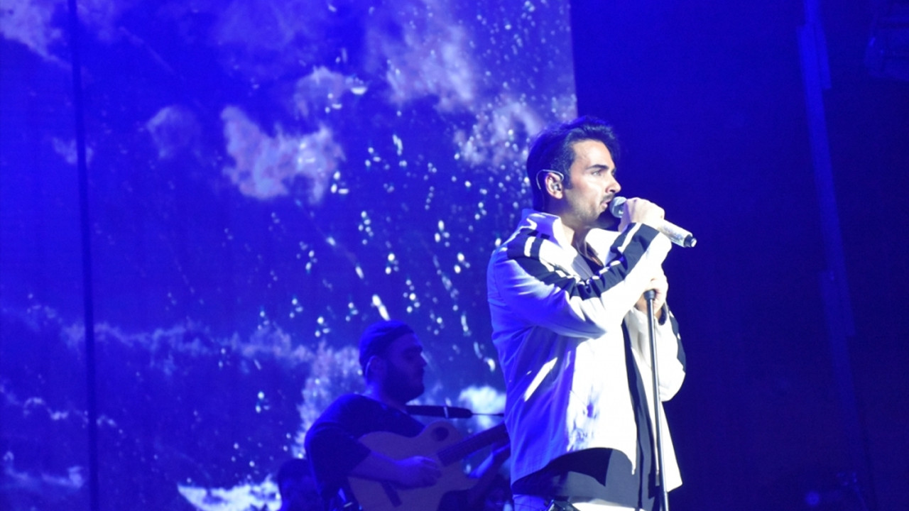 Türk müziğini seven İranlı şarkıcılar, Türkiye’de konser vermek istiyor