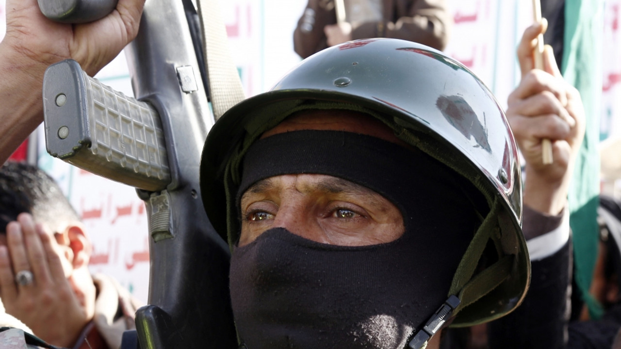 Yemenliler, Gazze halkıyla dayanışmak için "milyonluk" gösteride bir araya geldi