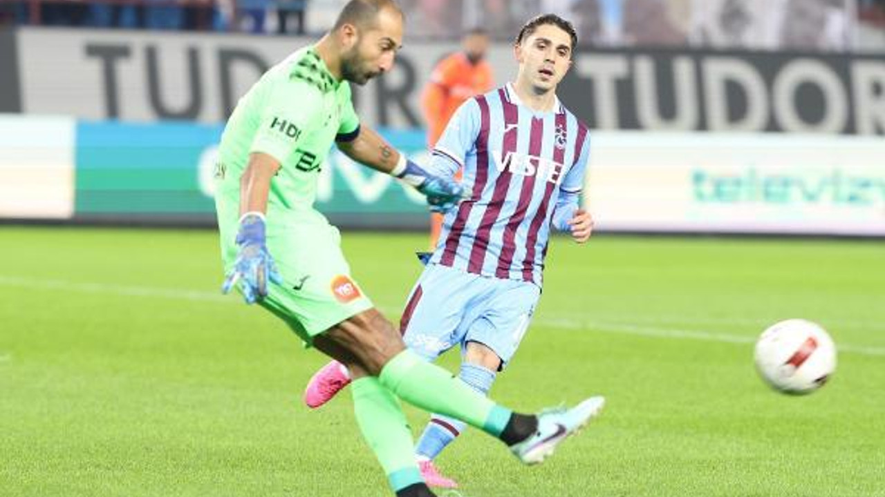 Abdülkadir Ömür, Ada'ya gitti