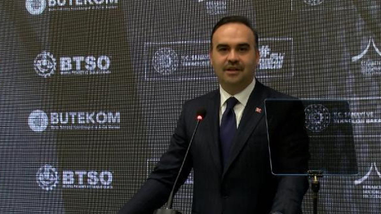 Bakan Kacır: Türk bilim insanlarının, tersine beyin göçünü sağlamayı hedefliyoruz (2)