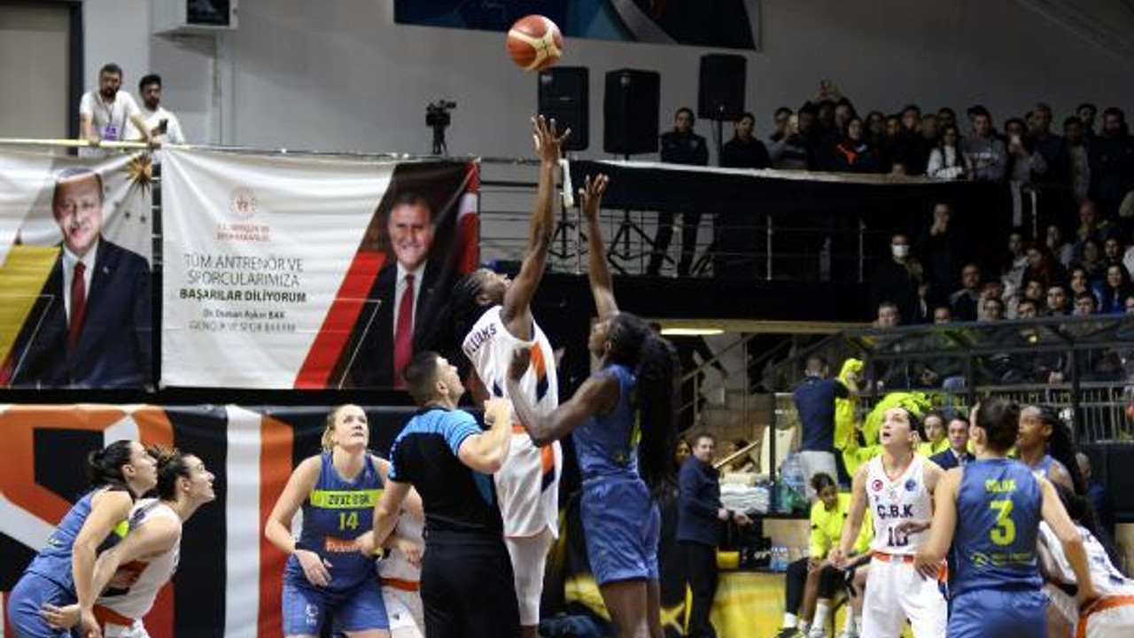 ÇBK Mersin - Prag: 56-77