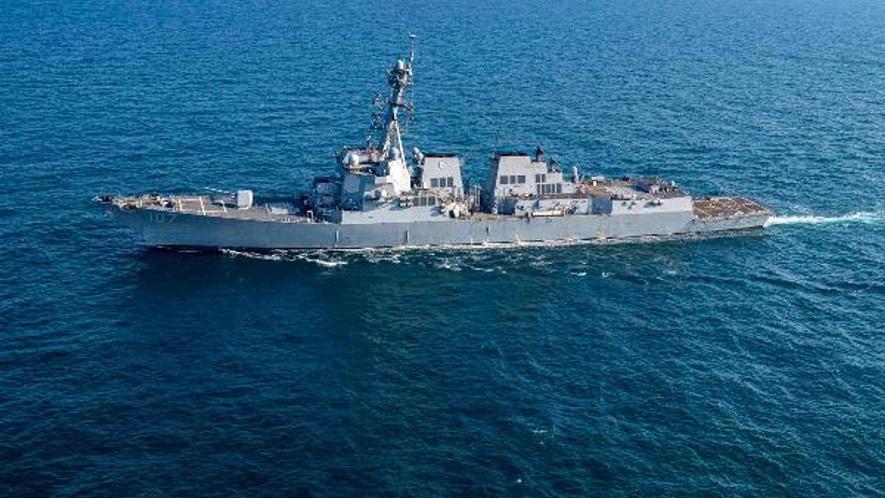 CENTCOM: Husilerin attığı seyir füzesi imha edildi