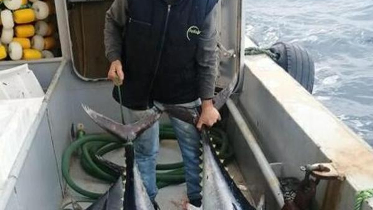Dikili'de balıkçı teknesi battı: 3 ölü, 2 kayıp/ Ek Fotoğraflar