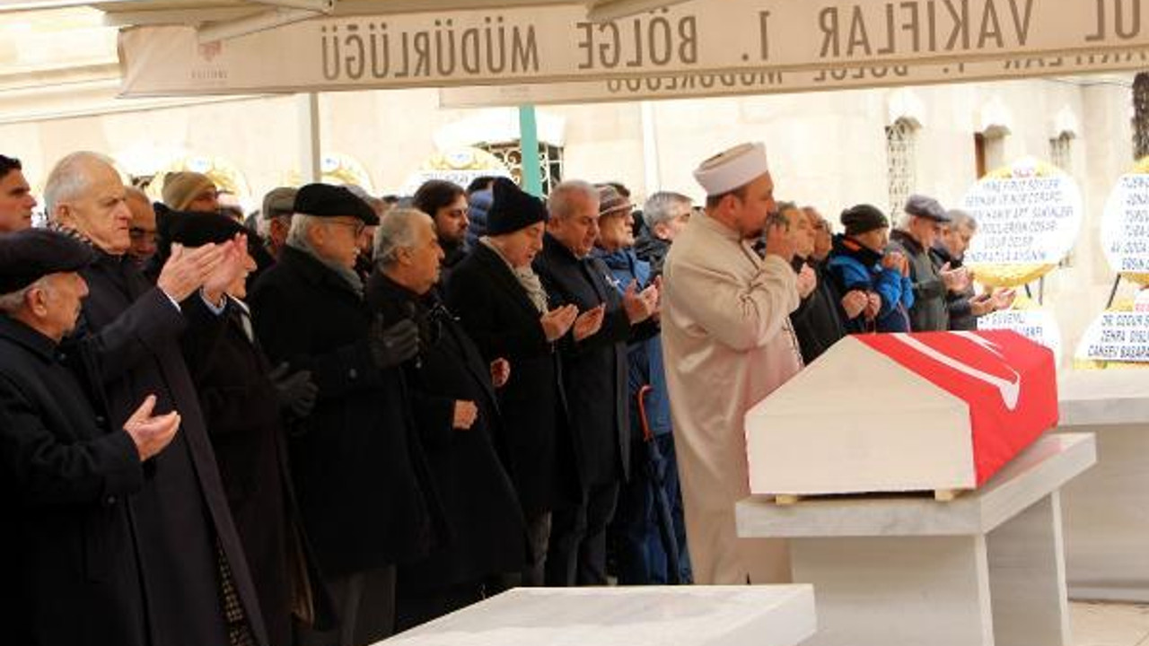 Eski Ulaştırma Bakanı Mustafa Aysan son yolculuğuna uğurlandı