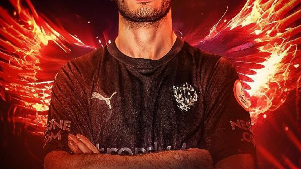 Hatayspor, Abdulkadir Parmak'ı renklerine bağladı