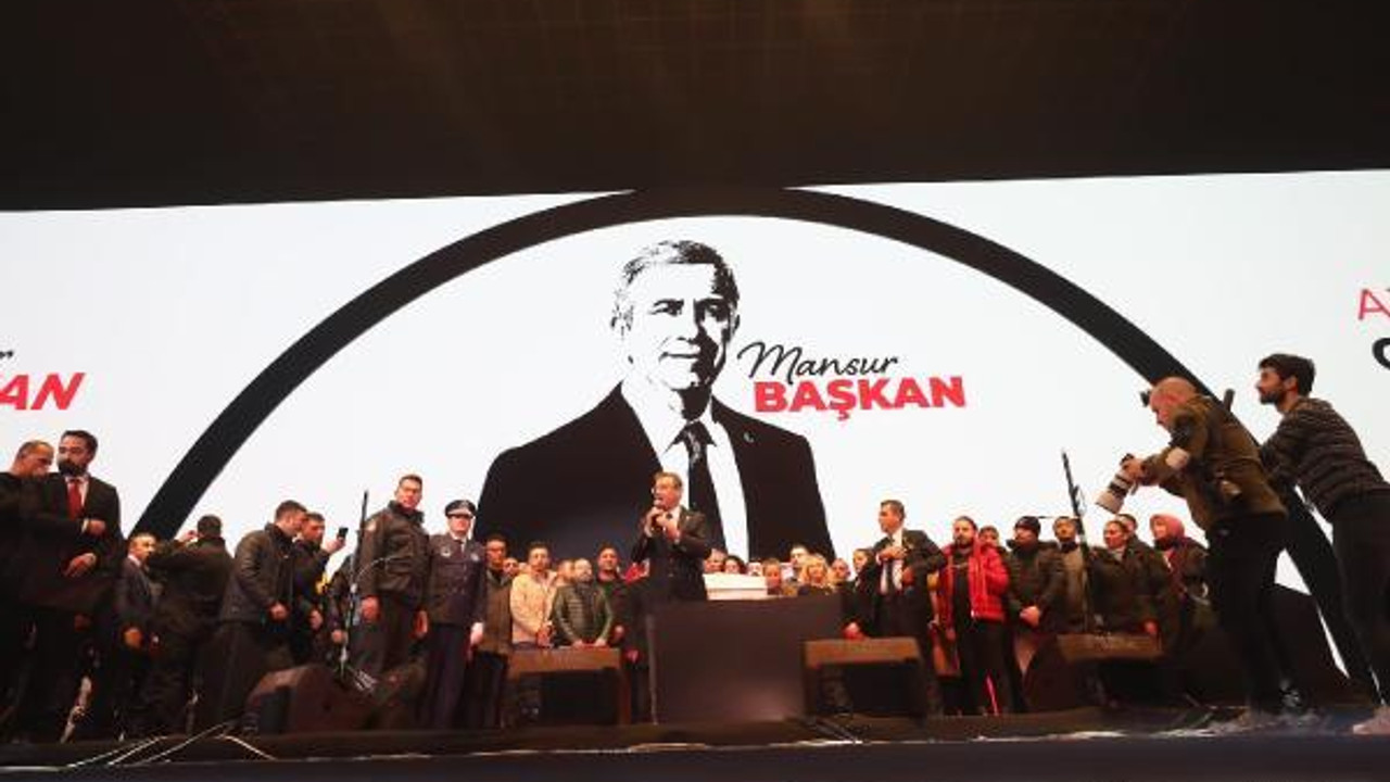 Özgür Özel: Elimizi kolumuzu çözün, belediye meclisinde çoğunluğu verin