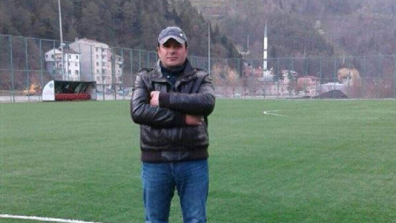 Üzerine kaya düşen kamyonet şarampole yuvarlandı; sürücü öldü, kızı yaralı
