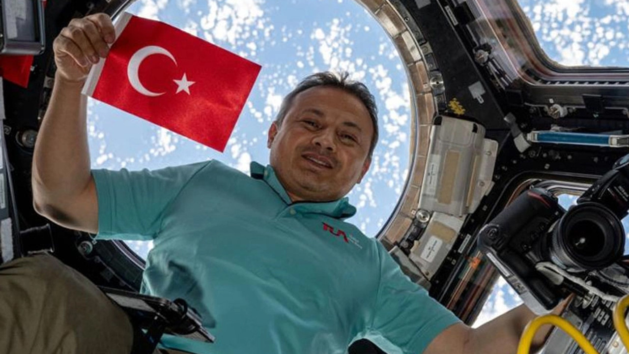 Çocuklar sordu, Alper Gezeravcı cevapladı: Uzaylı gördün mü?