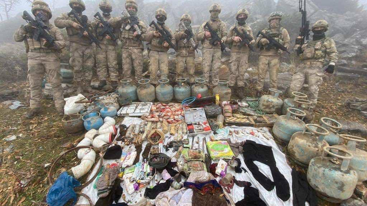 Bingöl'de terör örgütü PKK'ya ait 8 katlı mağara imha edildi