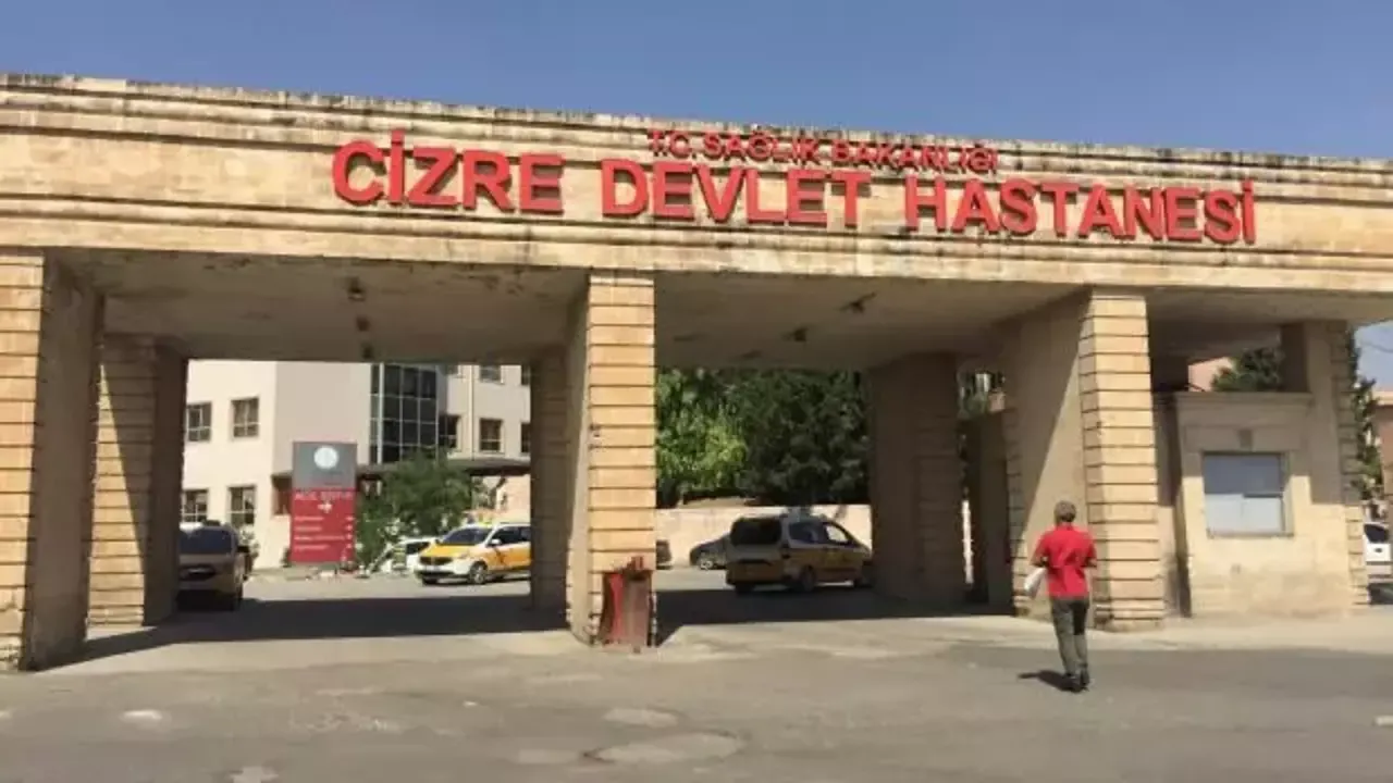 Cizre Devlet Hastanesi 46 ambulans girince kapatıldı iddiası yalanlandı
