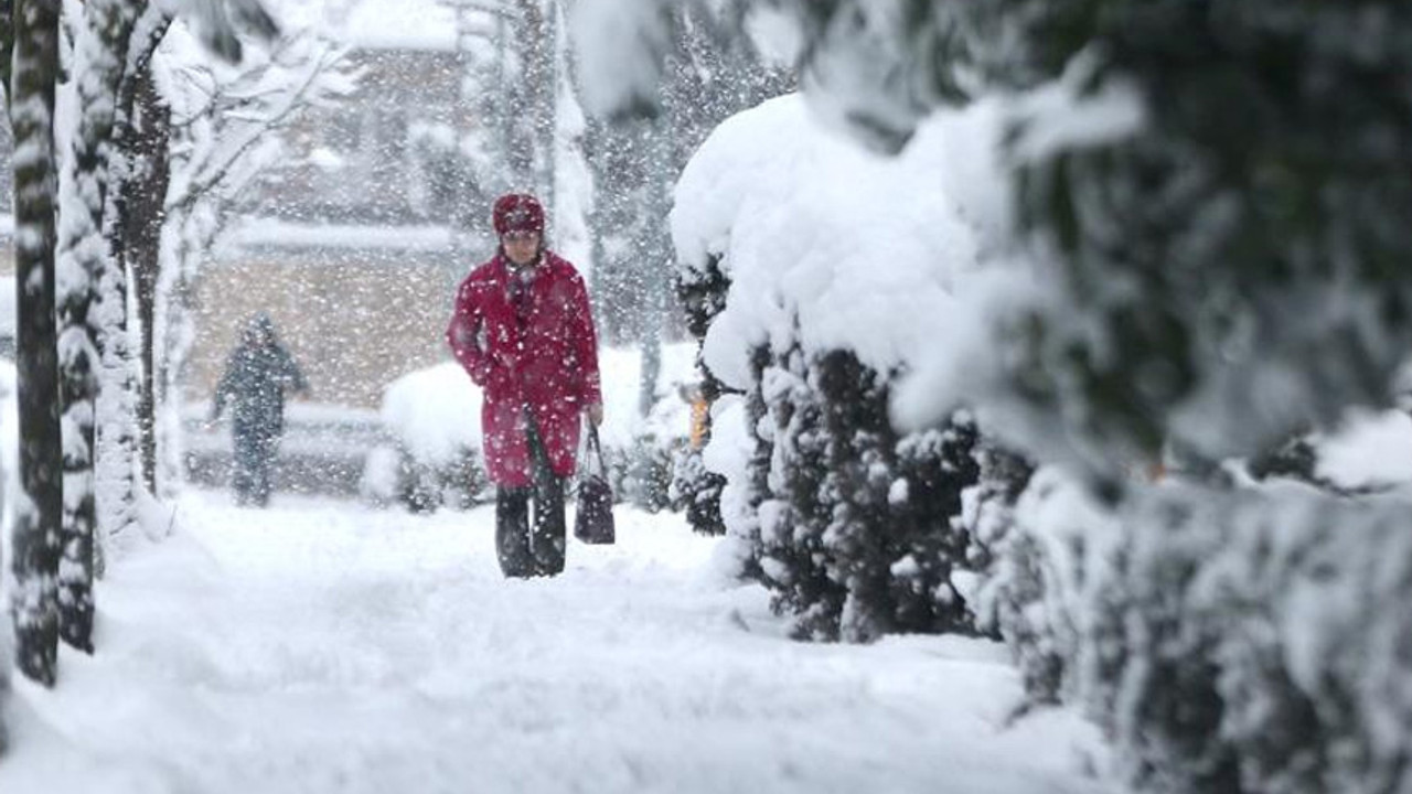 8 il için sarı ve turuncu kodlu uyarı: Buzlanma, don ve çığ tehlikesine dikkat