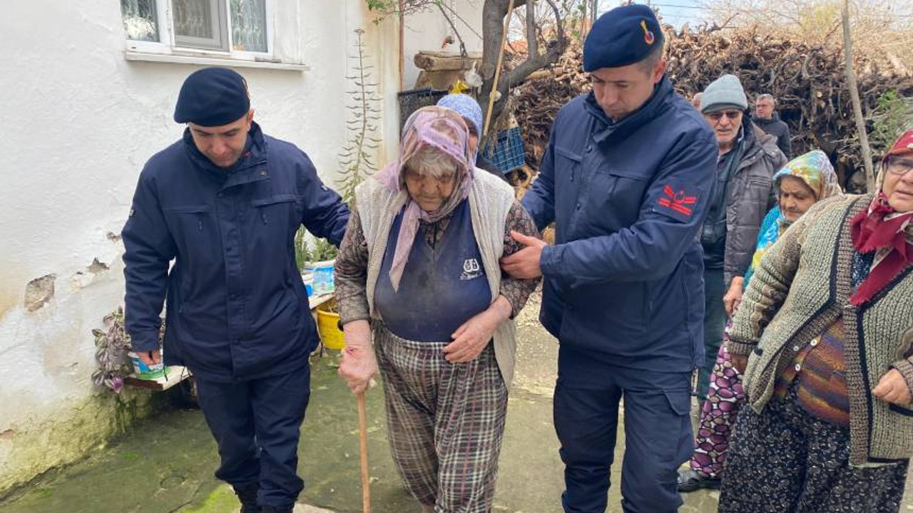 85 yaşındaki alzheimer kadın kayboldu: İyi haberi jandarma ekipleri verdi