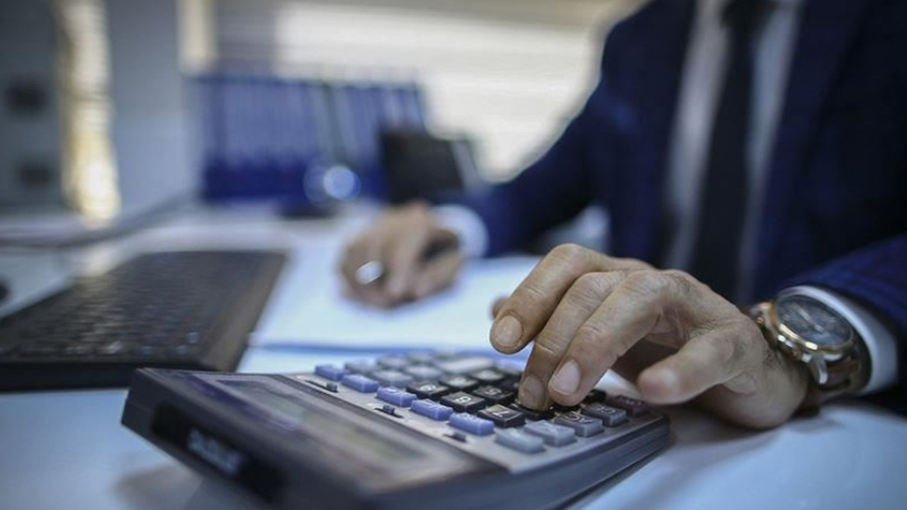 Bakan Ersoy'dan yeni yılın ilk müjdesi: 1500 personel alınacak