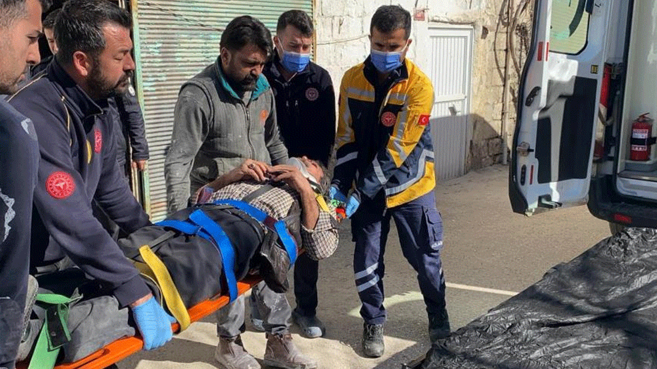 Adıyaman'da vicdanları sızlatan olay! Görme engelli babasını ve kardeşini damdan aşağı attı
