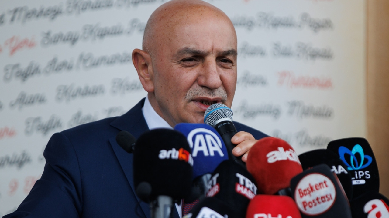 Cumhur İttifakı ABB Başkan adayı Altınok, Pursaklar'da 2. Kitap Günleri'nin açılışına katıldı: