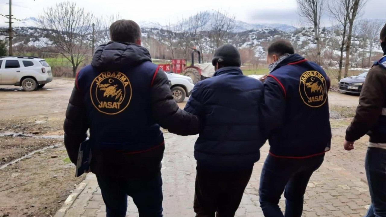 Diyarbakır'da kızını öldürme suçundan aranan zanlı tutuklandı