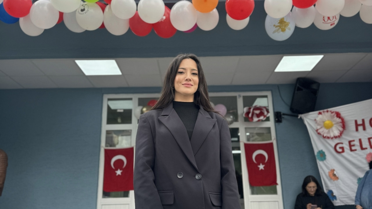 Hatay'da depremde yıkılan okul, gönüllü dernek tarafından yapıldı