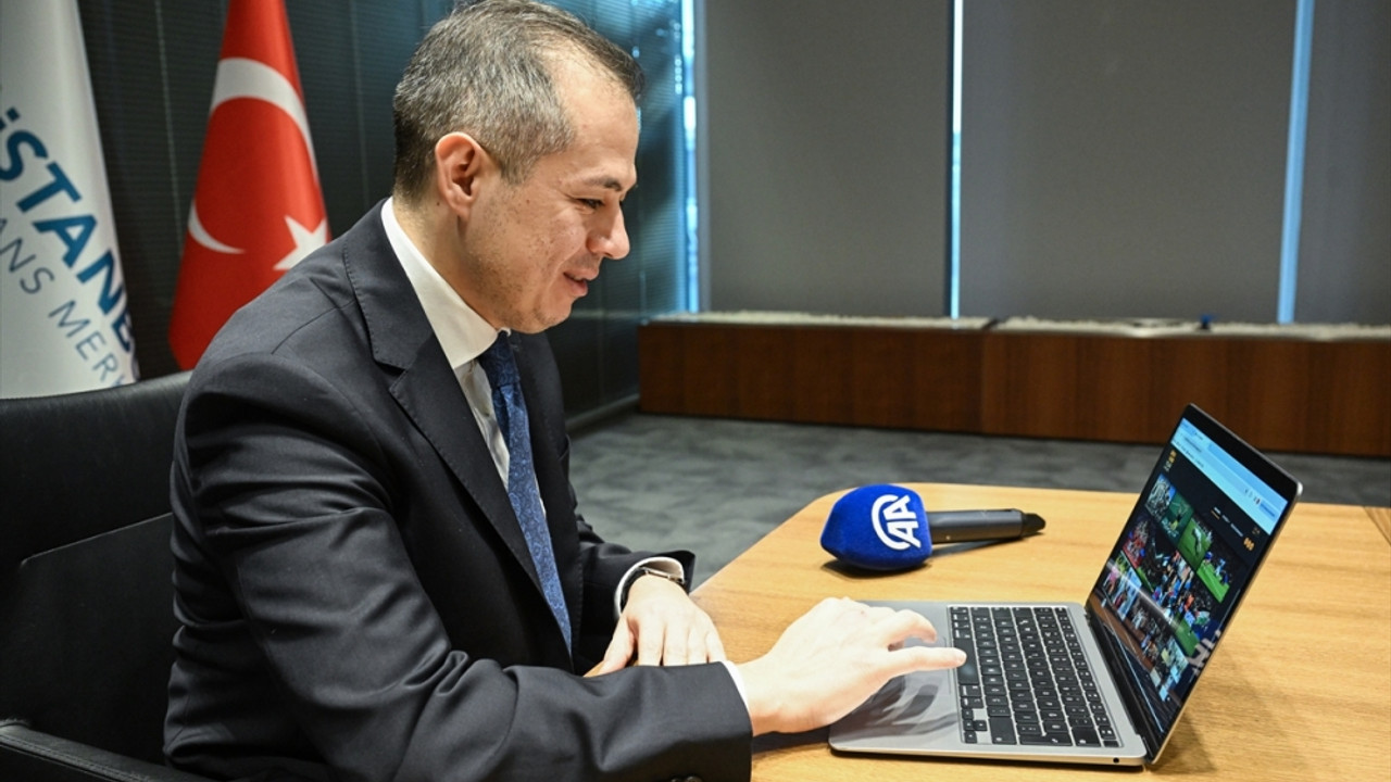 İFM Genel Müdürü Ahmet İhsan Erdem, AA'nın "Yılın Kareleri" oylamasına katıldı