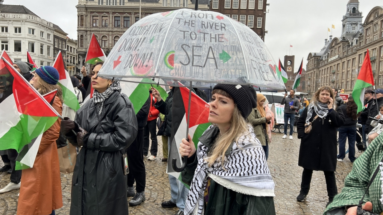 İsrail'in Gazzelileri açlığa terk etmesi, Hollanda'da protesto edildi