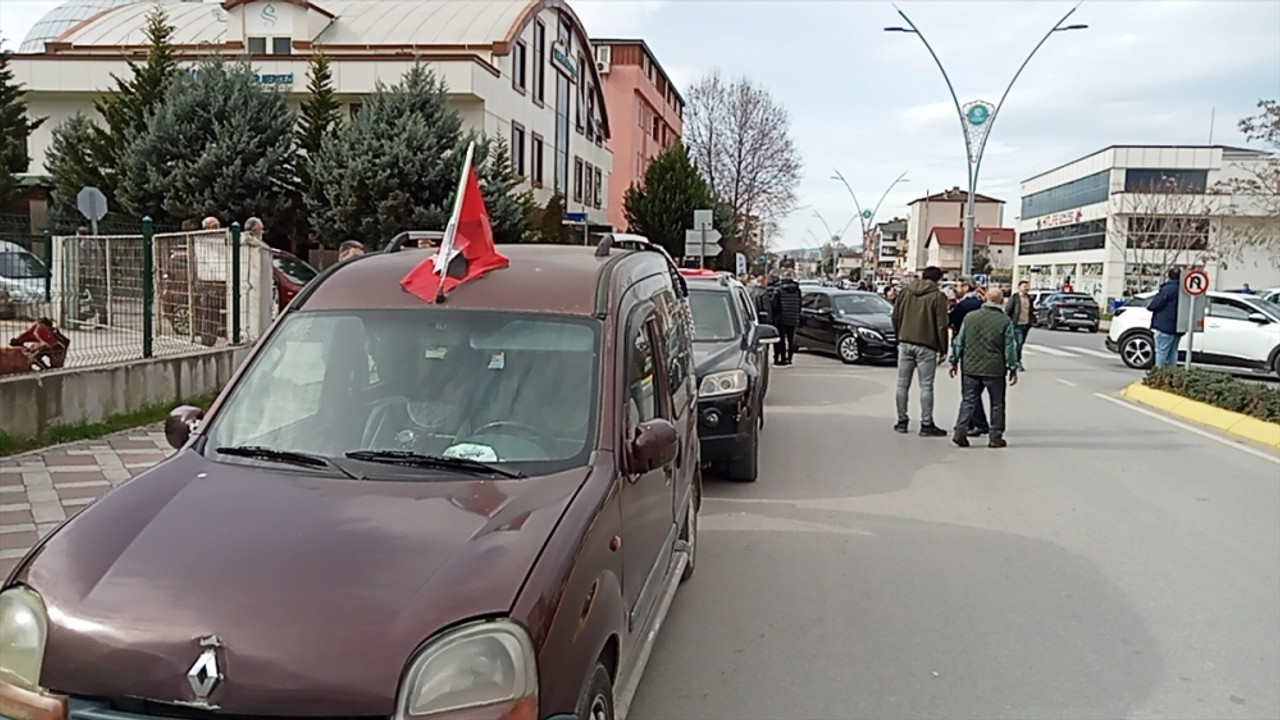 Kocaeli'de terör olayları ve İsrail'in saldırıları protesto edildi