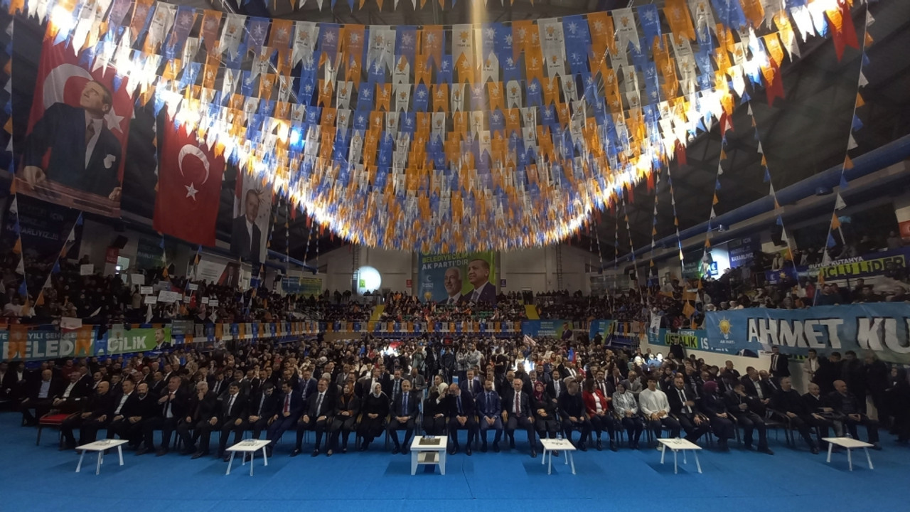 Kütahya'da AK Parti'nin ilçe ve belde belediye başkan adayları tanıtıldı
