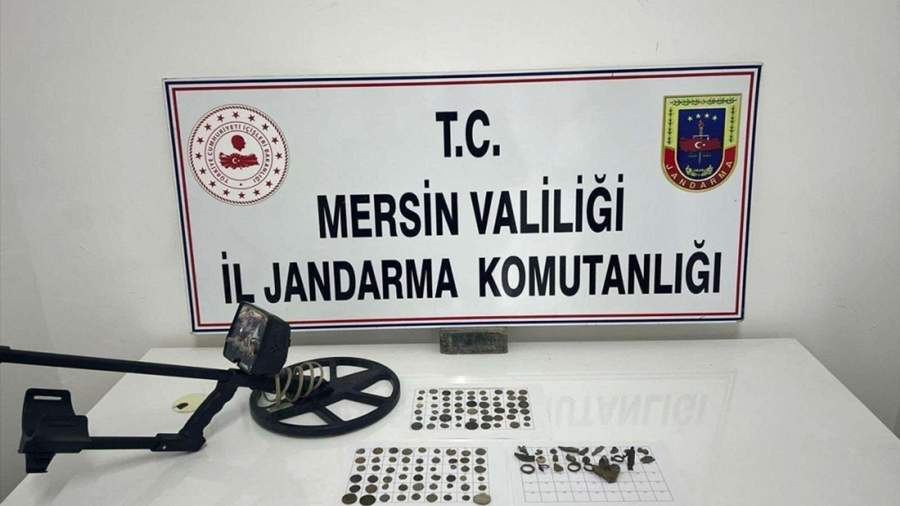 Mersin'de 108 sikke ve 20 obje ele geçirildi