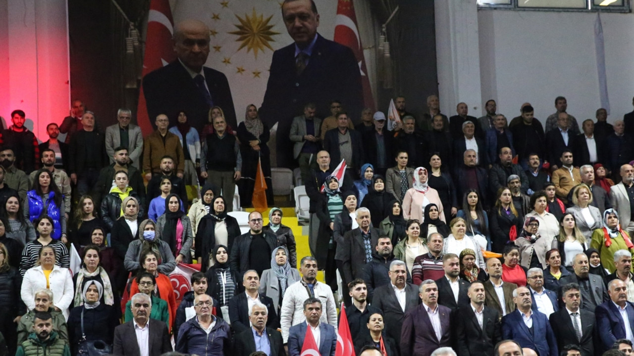 Mersin'de Cumhur İttifakı'nın ilçe belediye başkan adayları tanıtıldı