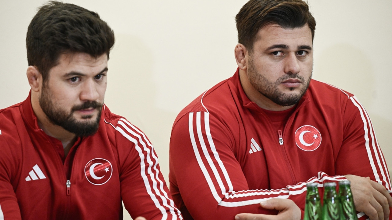 Milli güreşçiler, Avrupa Şampiyonası hazırlıklarını sürdürüyor