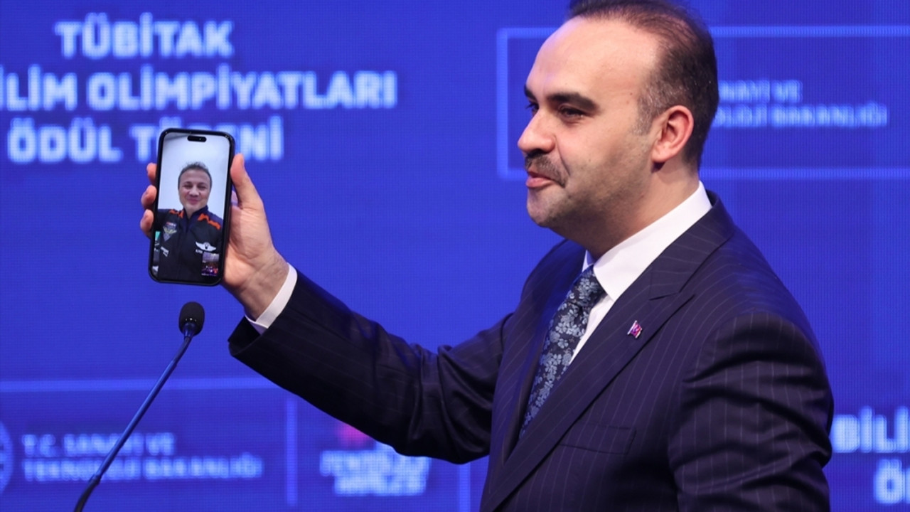 Sanayi ve Teknoloji Bakanı Kacır, Antalya'da konuştu: