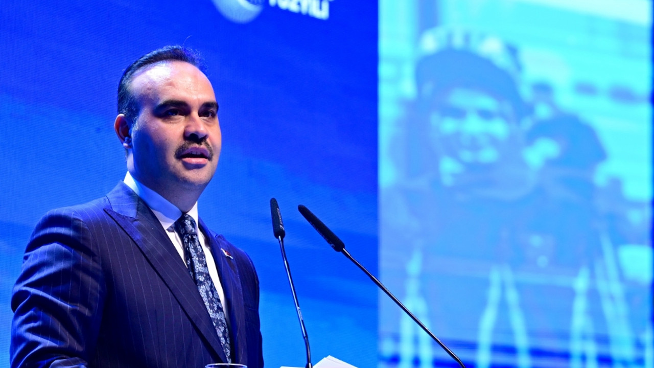 Sanayi ve Teknoloji Bakanı Kacır, kadın istihdamı programında konuştu: