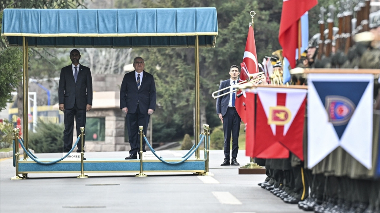 Türkiye ile Somali arasında Savunma ve Ekonomik İşbirliği Çerçeve Anlaşması