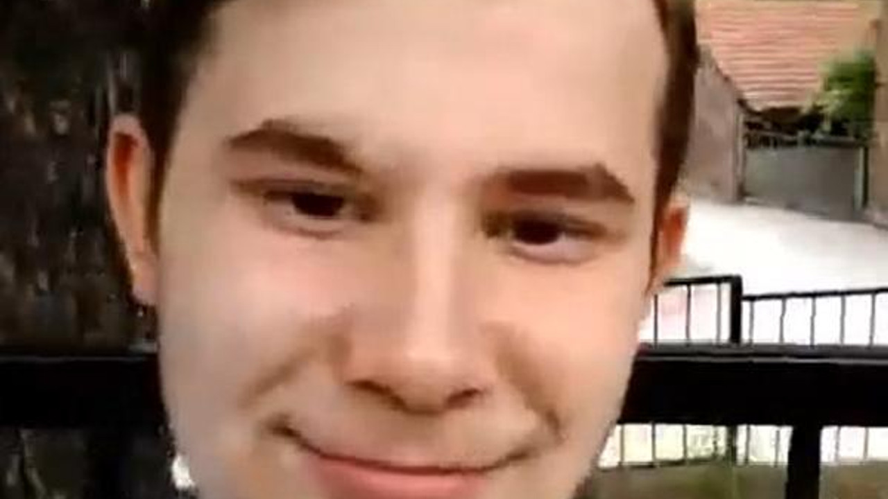 Alkollü sürücünün ölümüne neden olduğu Emir, kaza olmaması için ışık tutuyormuş