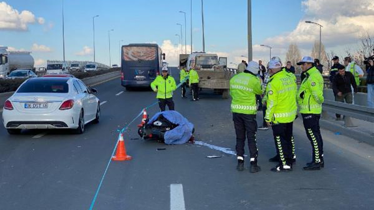 Ankara'da traktöre çarpan motosikletin sürücüsü öldü