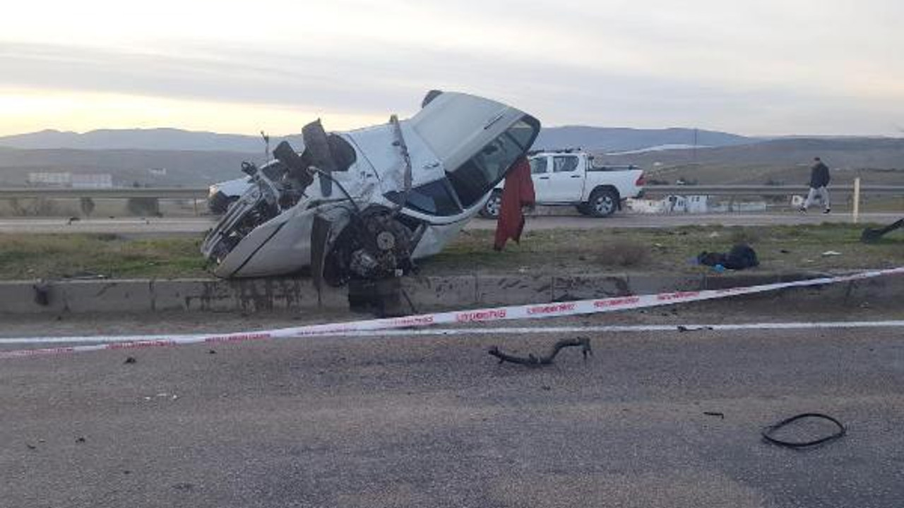 İzinde yaptığı kazada ağır yaralanan asker, yaşamını yitirdi
