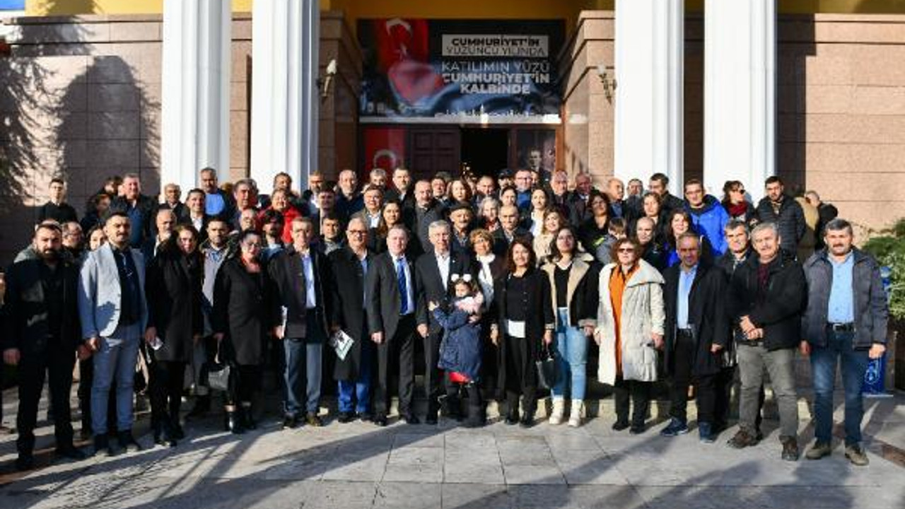 Mansur Yavaş: Halkın parasını çöp projelere yatıramazsınız