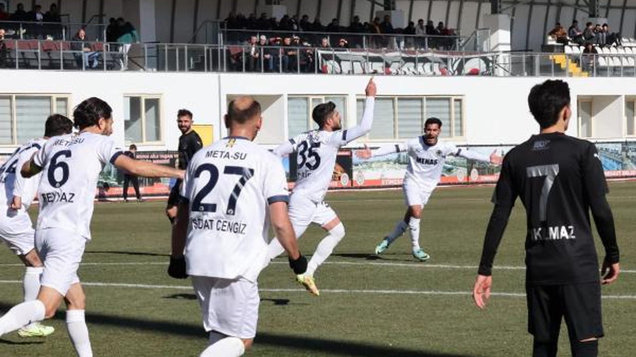 Menemen FK'dan son dakikada kritik 3 puan
