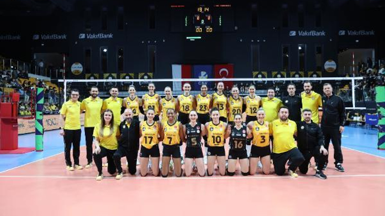 VakıfBank, CEV Şampiyonlar Ligi'nde çeyrek finale yükseldi