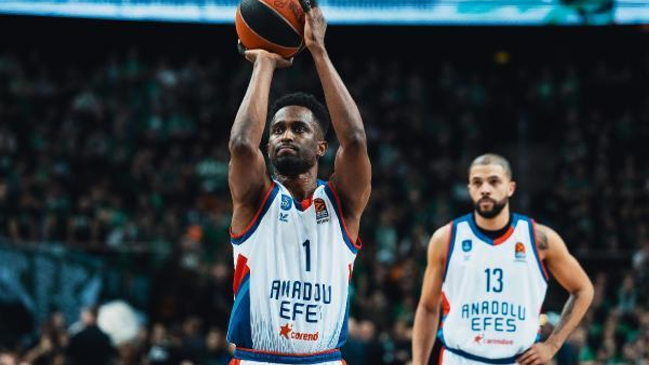 Zalgiris Kaunas - Anadolu Efes: 96-70