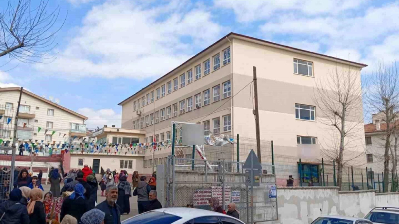 Ankara'da ilkokul öğrencisi kız çocuğuna darp iddiası: Kafasında 8 kırık tespit edildi